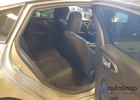 2015 Chrysler 200 Limited из США, поврежденный, VIN 1C3CCCABXFN722873